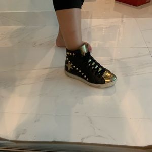 Crown sneakers (sold) m